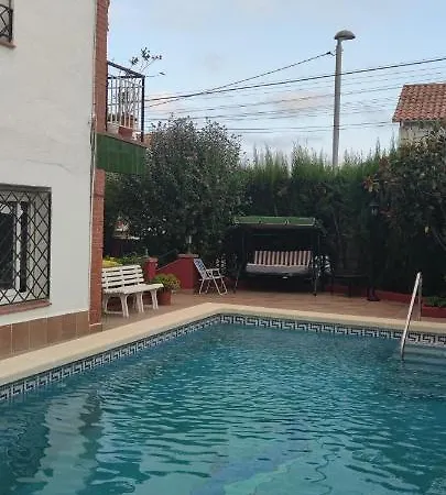 Pineda Homestay *