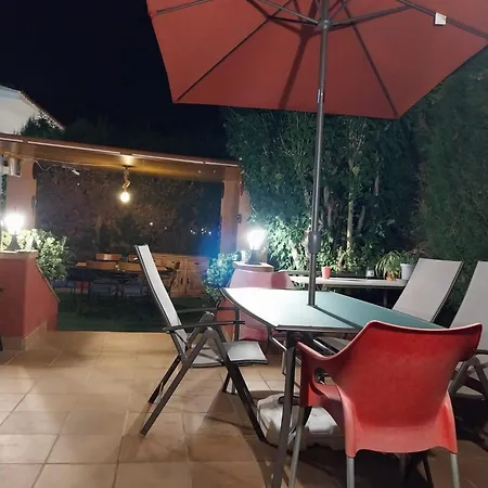 Pineda Δωμάτια σε οικογενειακή κατοικία *